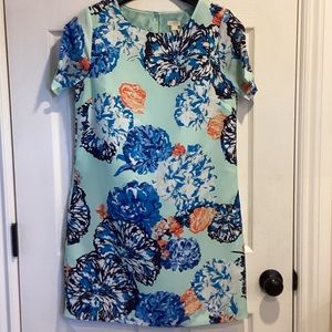 J. Crew Floral crew neck short sleeved Shift Dress Size 4